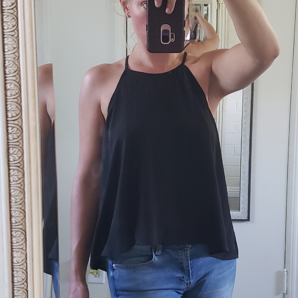 Black flowy tank